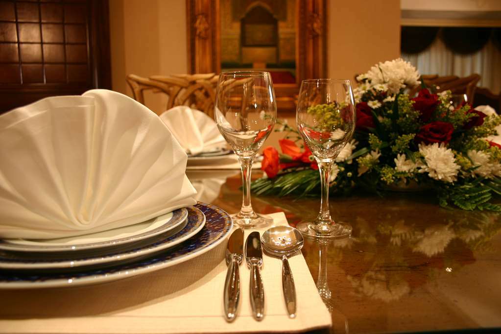 Amjad Royal Suites Hotel Jeddah Restaurant photo